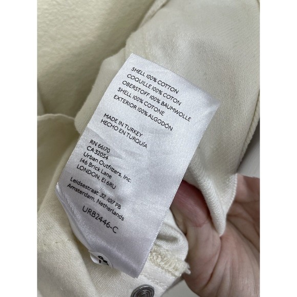 Urban Outfitters BDG Size 24 90s Denim Shorts Cream High Rise Cotton Button Fly - Picture 8 of 11